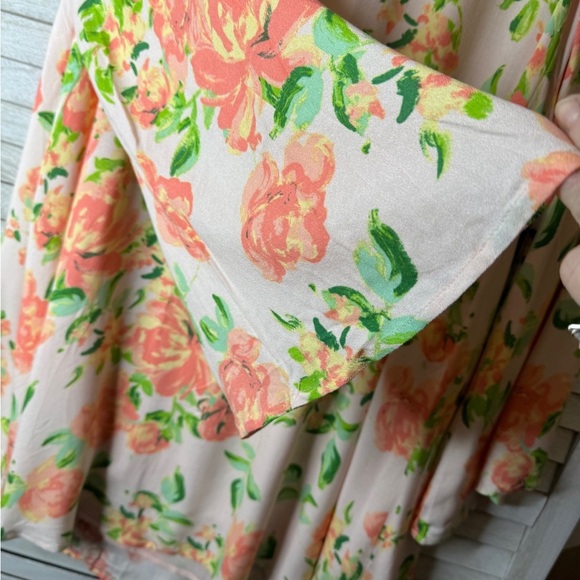 Lulu’s Floral Print Mini Dress. NWT. Size Large - Picture 5 of 11